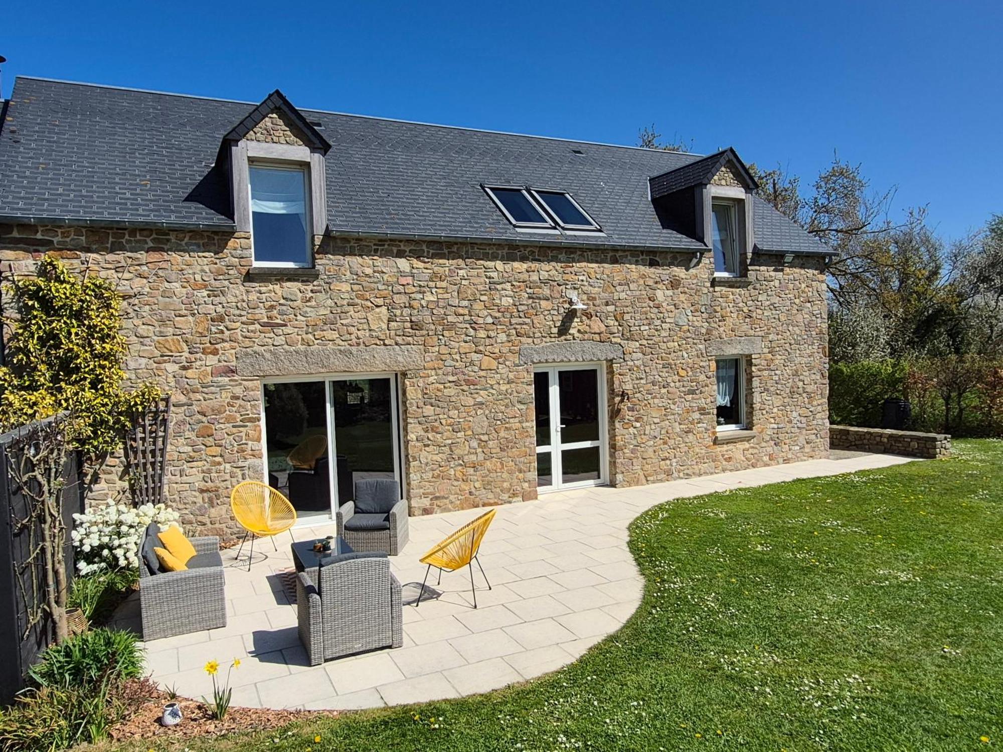 Gite La Motte Vesly Exterior foto
